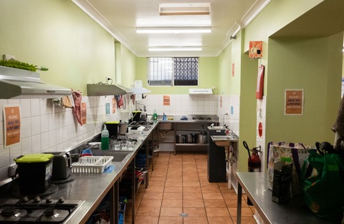 Newcastle Hostel | YHA Newcastle Beach