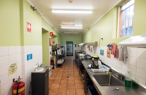 Newcastle Hostel | YHA Newcastle Beach