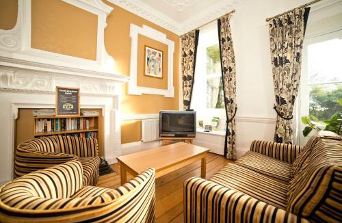 Castle Horneck Hostel | YHA Penzance