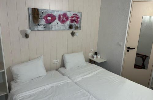 Le Sequestre Hotel | Ylan Hôtel Parc Des Expositions