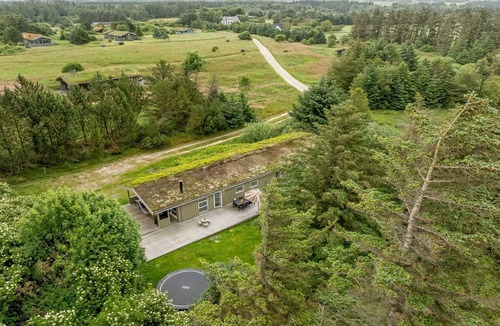 Grønhøj House | "Yngve" - 1.2km from the sea by Interhome