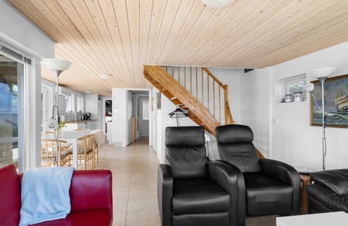 Middelfart House | "Yngvy" - 10m from the sea by Interhome