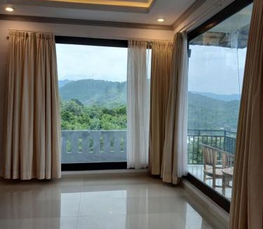 Padangbai House | Yoga bale 3