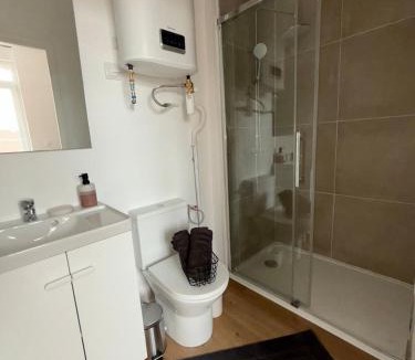 Coudekerque-Branche Apartment | Yogi - Studio rénové - Centre