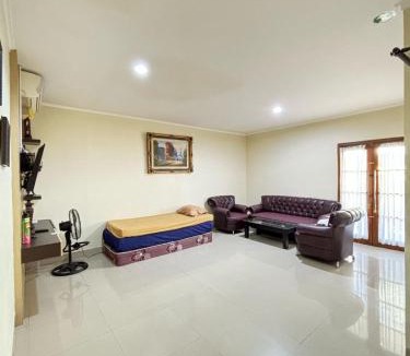 Yogyakarta Villa | Yogya Holiday Villa