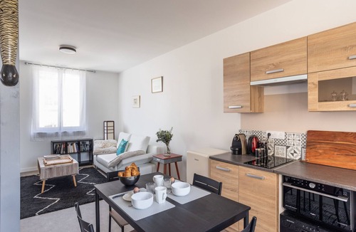 Nord-Saint-Martin Apartment | YOKOSO - Studio proche CHU avec terrasse