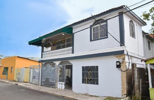 Bayaguana House | Yolanda's house