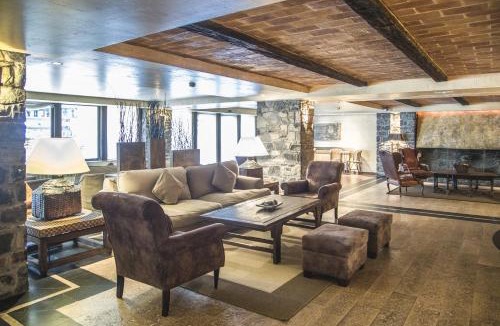 Arinsal Hotel | Yomo Patagonia
