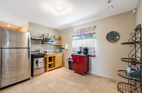Palm Springs Apartment | Yorba Casita