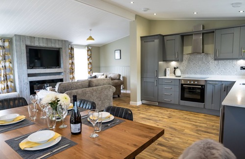 Bexhill-on-Sea Cabin | York Lodge Pet Friendly