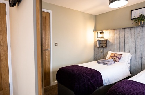 Bexhill-on-Sea Cabin | York Lodge Pet Friendly