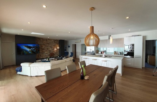 Para Wurlie House | Yorke 272 Indulgence Award Winner-