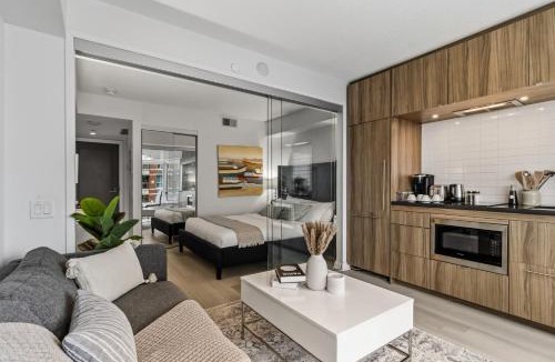 Bloor-Yorkville Apartment | Yorkville Prestige 1 Bedroom Suite