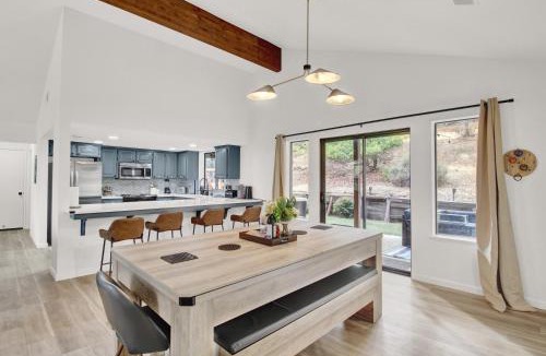 Oakhurst House | Yosemite Forest Villa