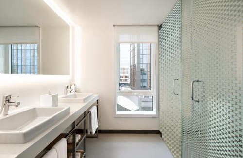 Fort Point Hotel | YOTEL Boston