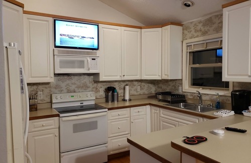 Point Harbor House | You are at Go for OBX! Located at the Foot of the bridge to the Outer Banks!