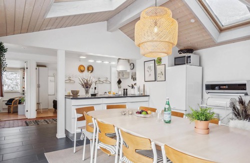 Brovst House | You can spend your vacation here in the old vacation home area of Tranum Strand.