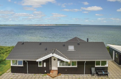 Ronbjerg House | You can't get any closer to the water.