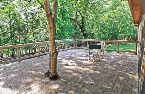 Yellville Cabin | You choose: Getaway, Gateway, or Both!