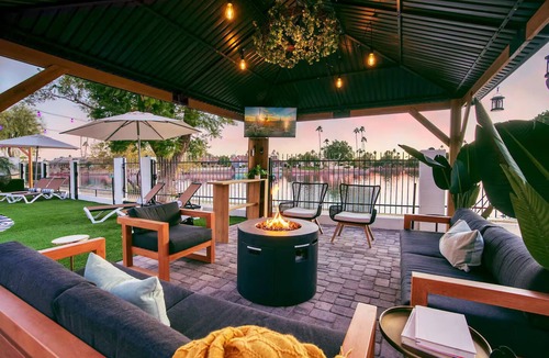 Dobson Ranch House | You've never seen a bnb like this!
