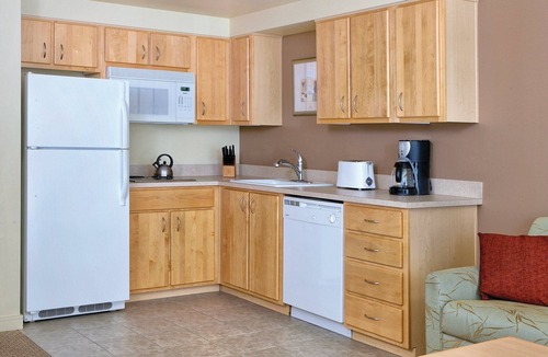 Seaside Gilbert District Resort | You will keep coming back for more!