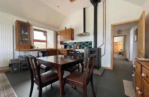 Mey Cottage | You will love everything about Mey Bee.