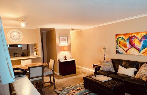 Monterey Condo | YOU WON'T WANT TO LEAVE!