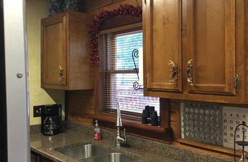 Ruidoso Cabin | You’ll love this fun cabin! Centrally located and minutes from Midtown.
