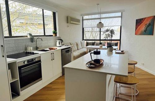 Nagambie House | Young unit3 Lake Access