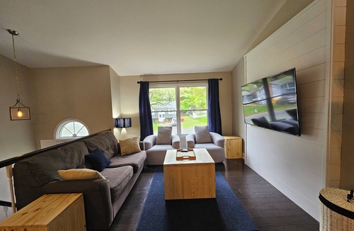 Cape Saint Claire House | Your Annapolis Retreat near the Naval Academy and downtown