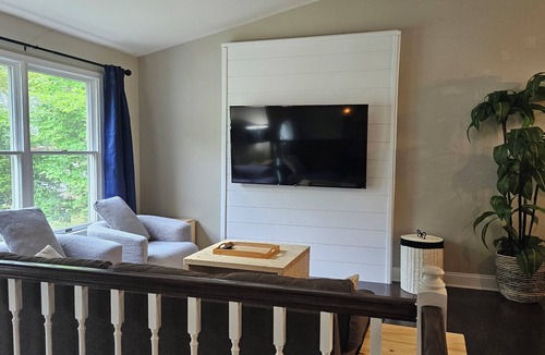 Cape Saint Claire House | Your Annapolis Retreat near the Naval Academy and downtown