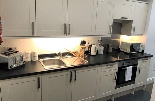 Bristol Apartment | Your Apartment Berkeley Sq Pads #9