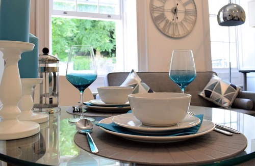 Bristol Apartment | Your Apartment Berkeley Sq Pads #3
