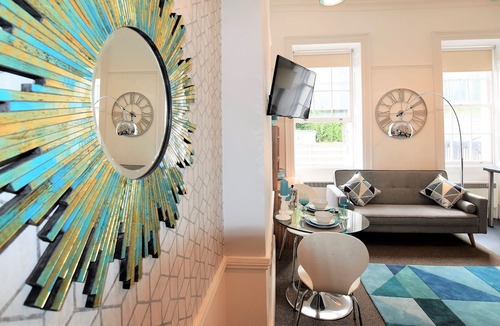 Bristol Apartment | Your Apartment Berkeley Sq Pads #3