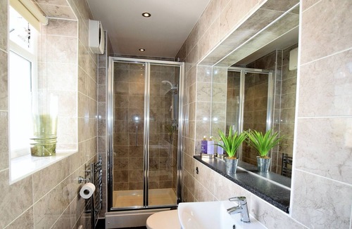 Bristol Apartment | Your Apartment Berkeley Sq Pads #7