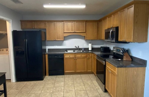 Auburn House | Your Auburn Home - 3/2, Quiet cul-de-sac