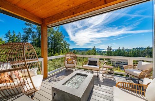 Samish Hill House | Your Bayview Retreat