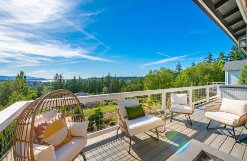 Samish Hill House | Your Bayview Retreat