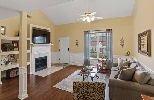 National Hills House | Your Best Destin-ation!