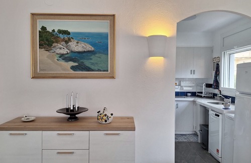 L'Estartit House | Your best option near the beach - with private Parking