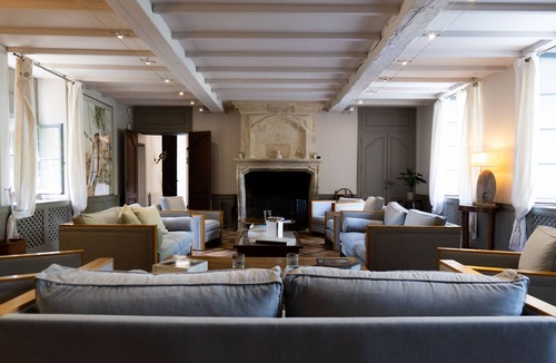 Blaignan Other | Your charming castle in the vineyards -