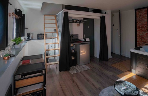 Tignieu-Jameyzieu House | Your cocooning refuge