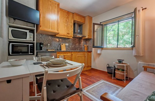 Taull Apartment | Your comfortable shelter with pool - Herbasabina 2