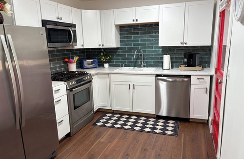 Cortland House | Your Cortland Base Near SUNY