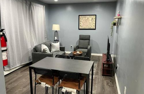 South Jamaica Apartment | Your cozy comfy rental