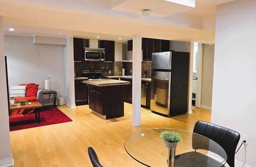 Lisgar House | Your Cozy Space Called Home | Private & Spacious