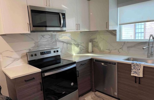 Knox - Henderson Apartment | Your Deep Ellum/Lower Greenville Stay