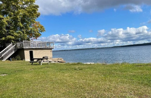Tiny Cottage | Your Dream Georgian Bay, Lakefront cottage