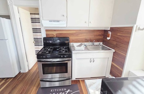 Stockade Historic District Apartment | Your favorite space