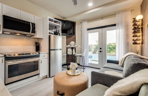 Green Valley Condo | Your Five-Star Escape on the Fairway
